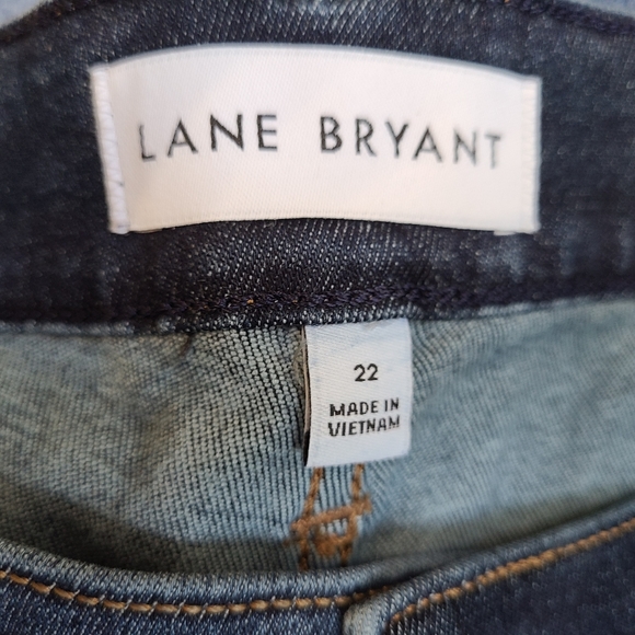 (903) Lane Bryant Woman's Plus Size Stright Leg Blue Jeans, Size: 22 Color: Blue - Picture 9 of 16